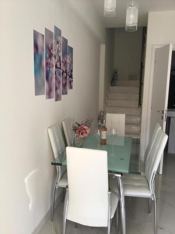 Estia House M Holiday home *