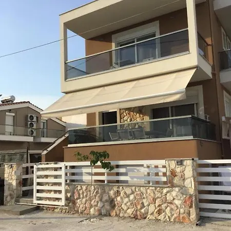 Estia House M Villa Nikiti  Exterior photo